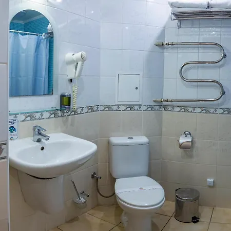 Hotel 365 Truskavets
