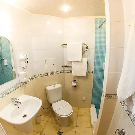 365 Отель Трускавец