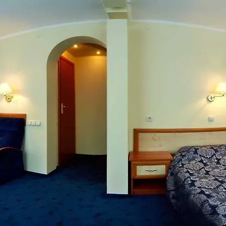 365 3* Трускавец