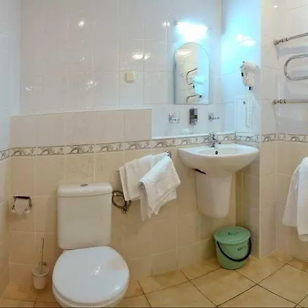 Hotel 365