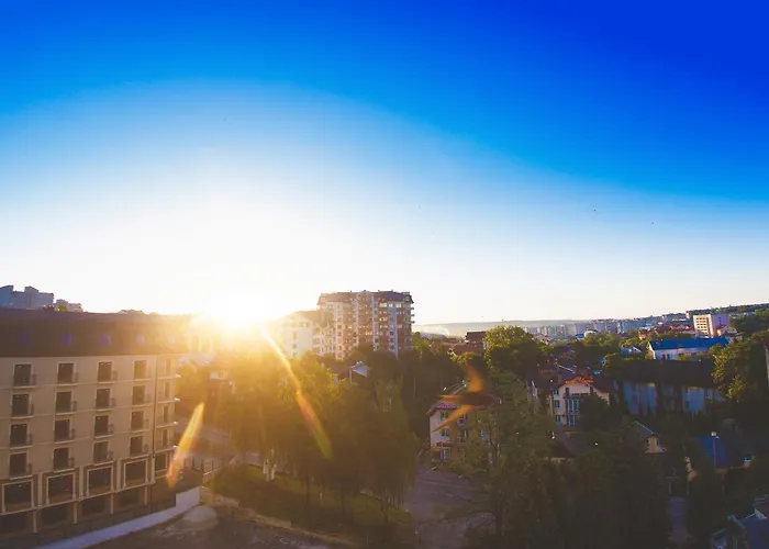 365 Otel Truskavets